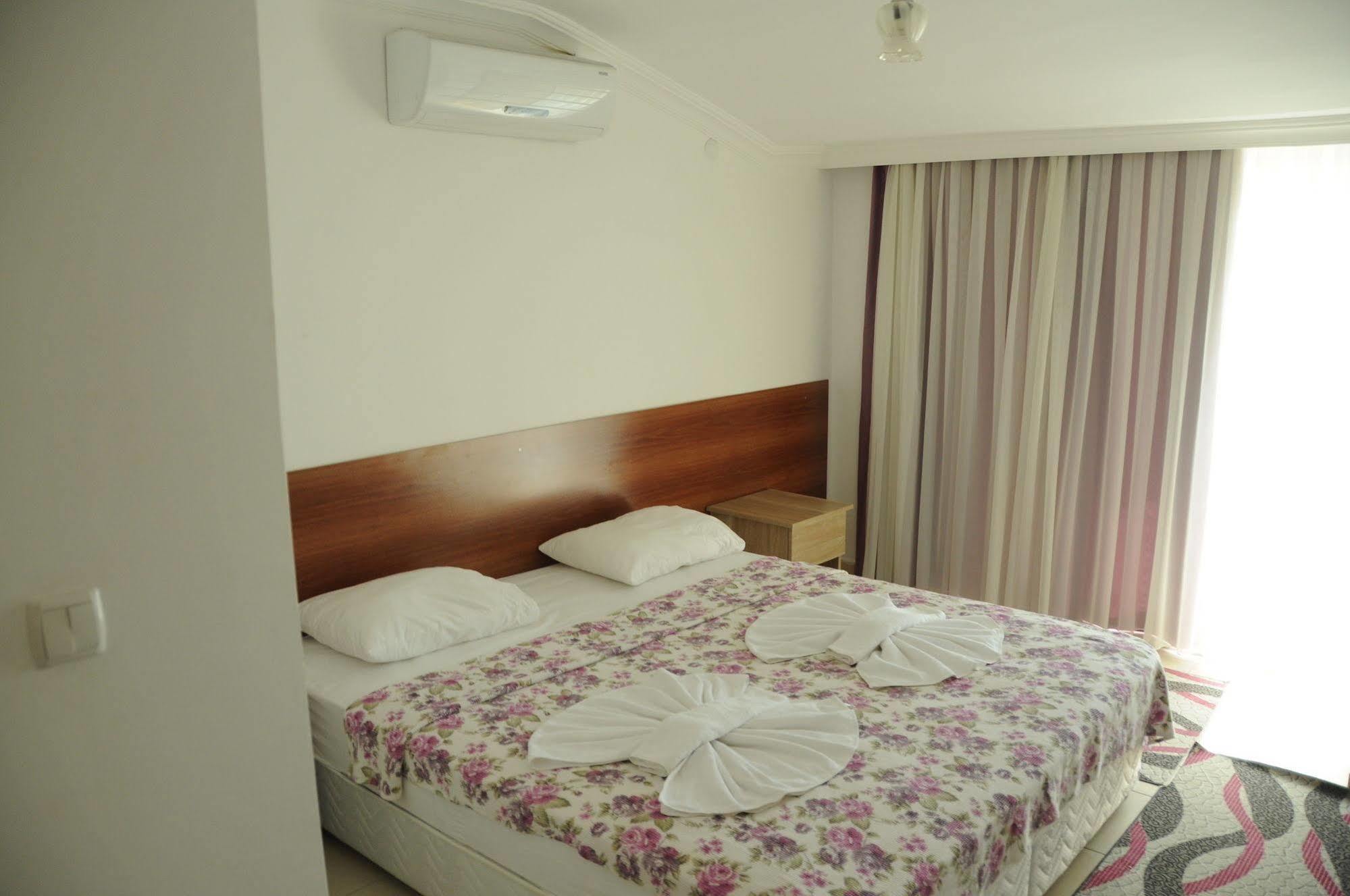Demirci Hotel Antalya Luaran gambar